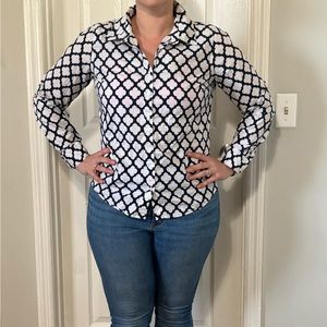 Crown & Ivy Button Down